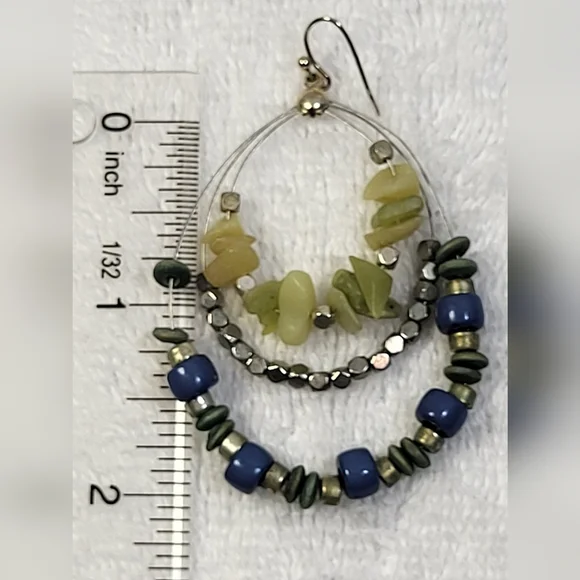 CHICO'S Blue and Green Beaded Wire Necklace and Dangle Earrings Set / Pierced - Picture 4 of 5